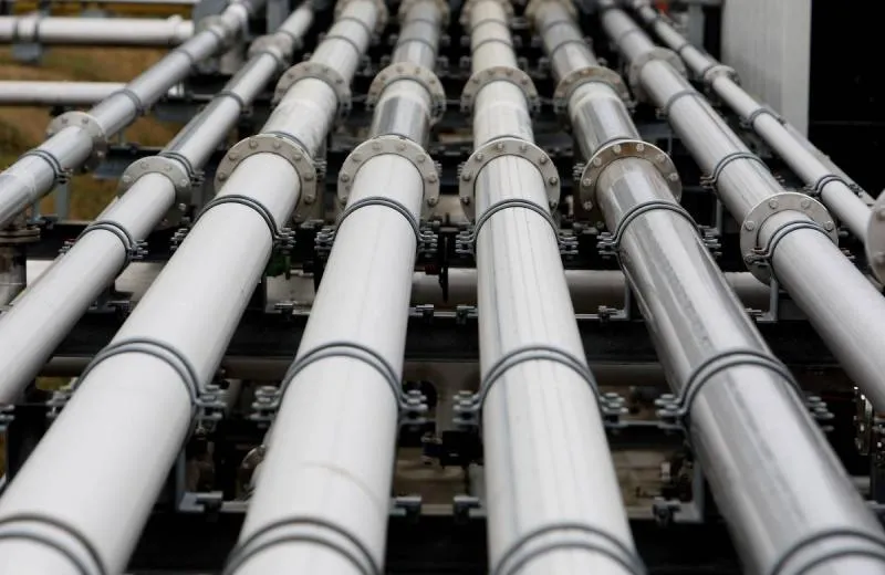 Началась постройка нефтепровода Ахваз-Арак-Тегеран Началась постройка нефтепровода Ахваз-Арак-Тегеран